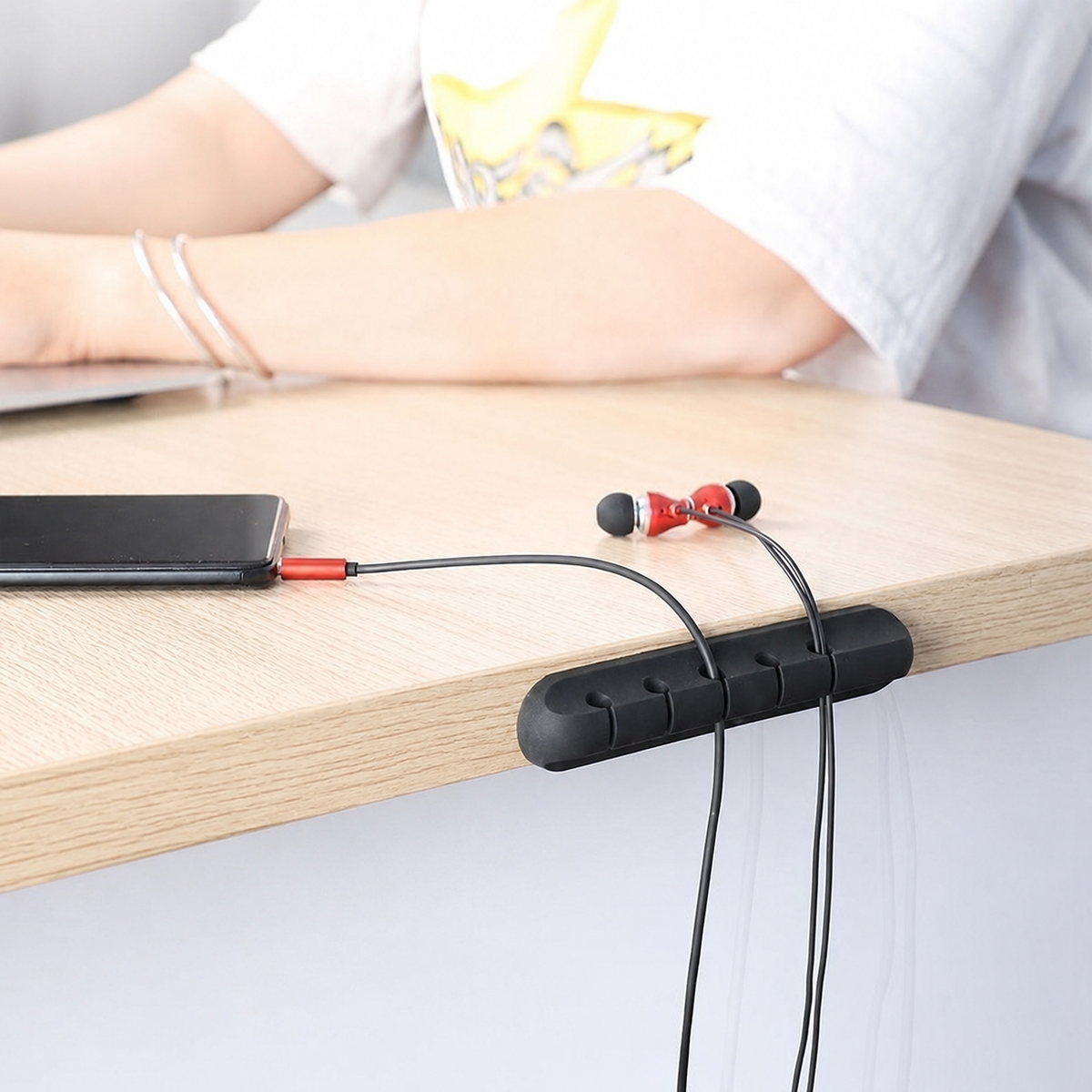 Siliconen kabelorganizer – geef losse kabels een vaste plek